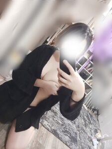あきブログ 出勤してますよん︎︎(っ'-')=͟͟͞͞🩵