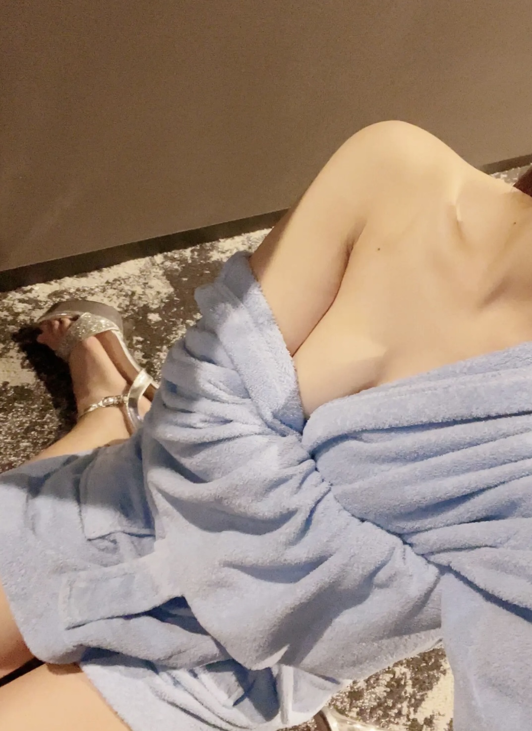 れんブログ 飲み足りないなあ🥺 - 川崎のセクキャバTHIRD 公式 ｜厳選美女と贅沢な時間を