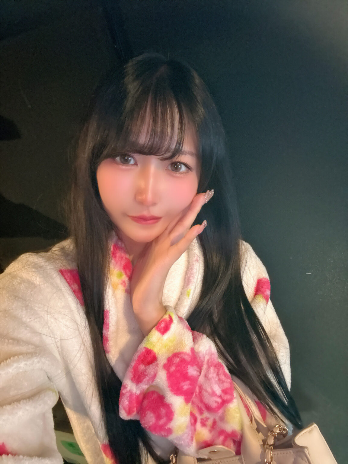 なりせブログ 🧸今日はふわもこバスローブで出勤🧸 - 川崎のセクキャバTHIRD 公式 ｜厳選美女と贅沢な時間を
