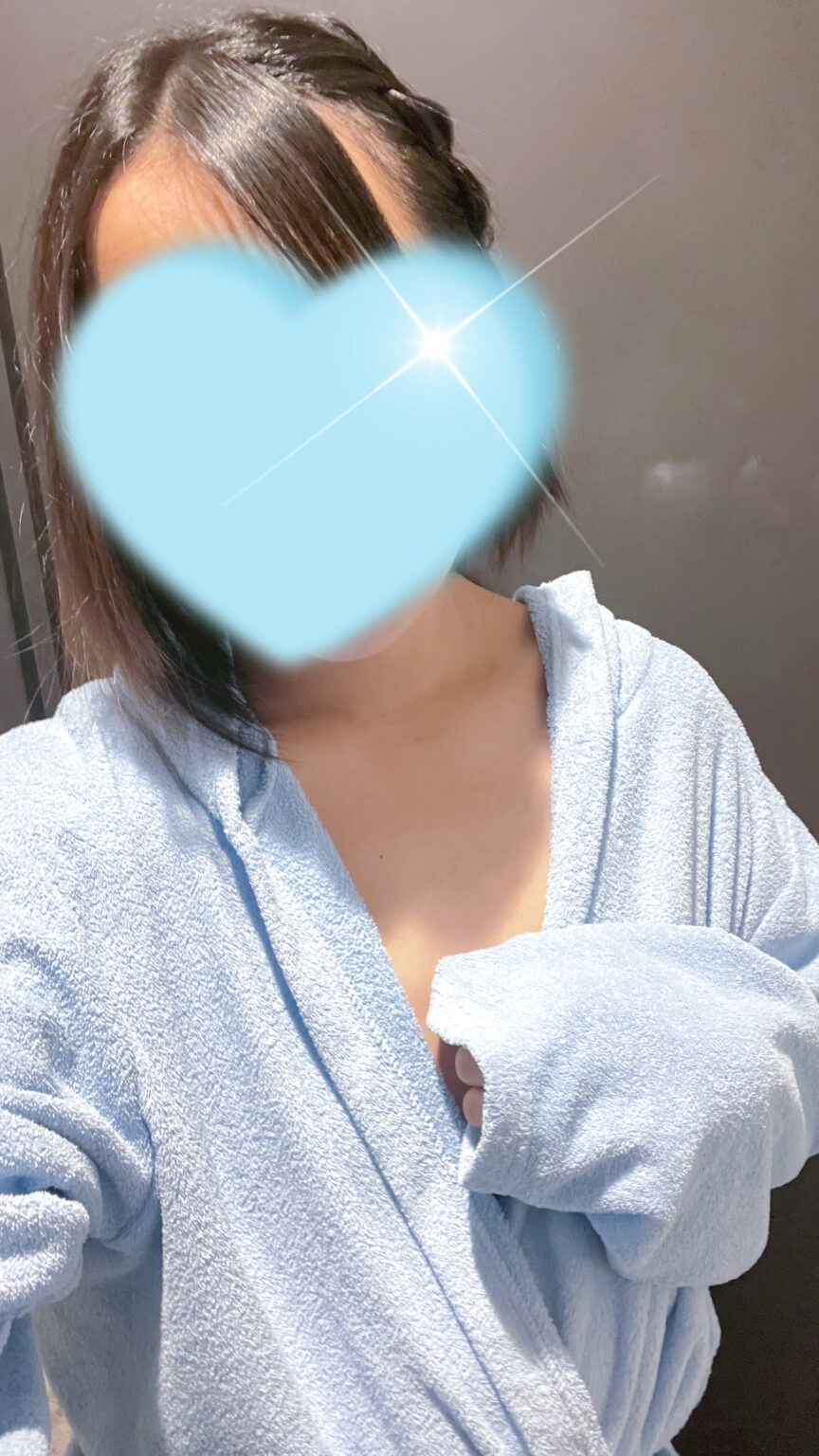 あずさブログ 🍜🧀 - 川崎のセクキャバTHIRD 公式 ｜厳選美女と贅沢な時間を