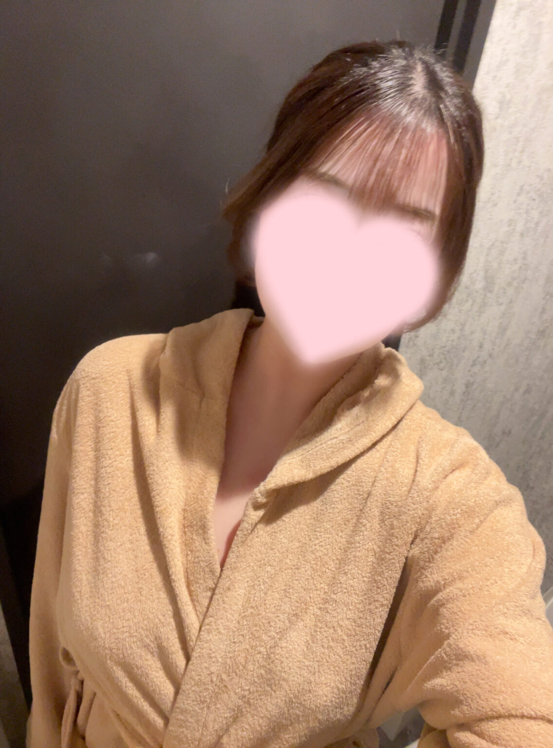 まこブログ 出勤🤍 - 川崎のセクキャバTHIRD 公式 |厳選美女と贅沢な時間を