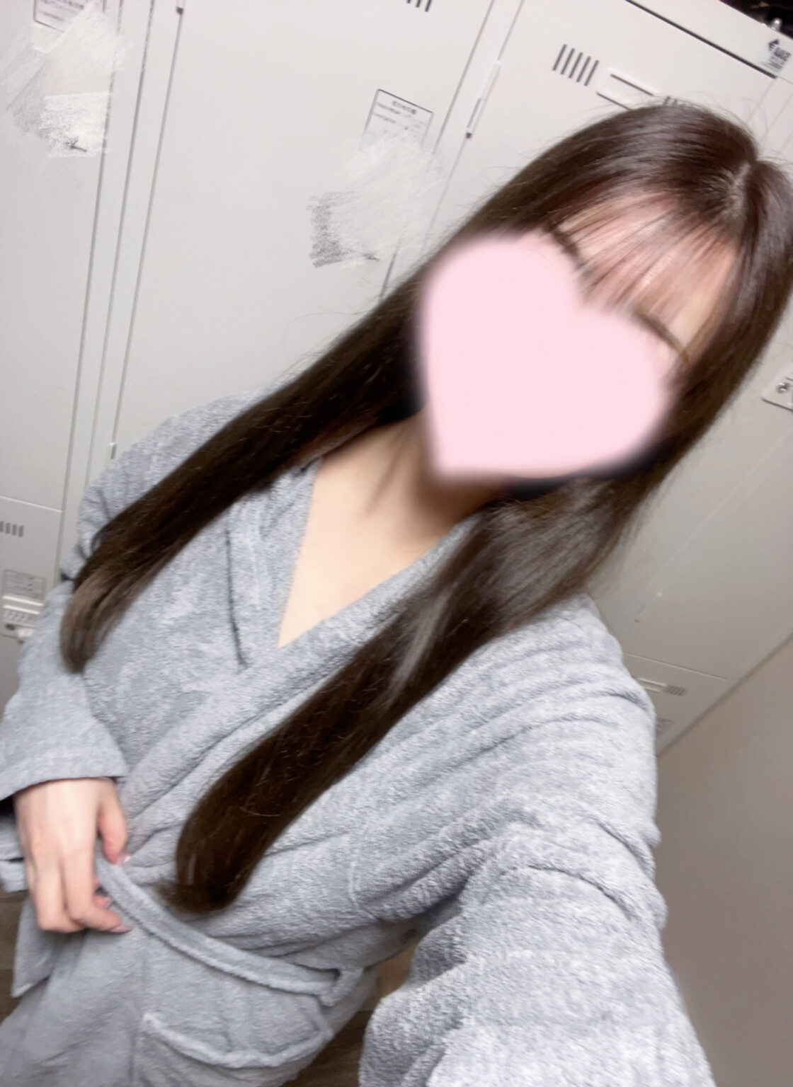 まこブログ 出勤🤍 - 川崎のセクキャバTHIRD 公式 ｜厳選美女と贅沢な時間を