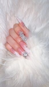 みくブログ ネイル変えたお