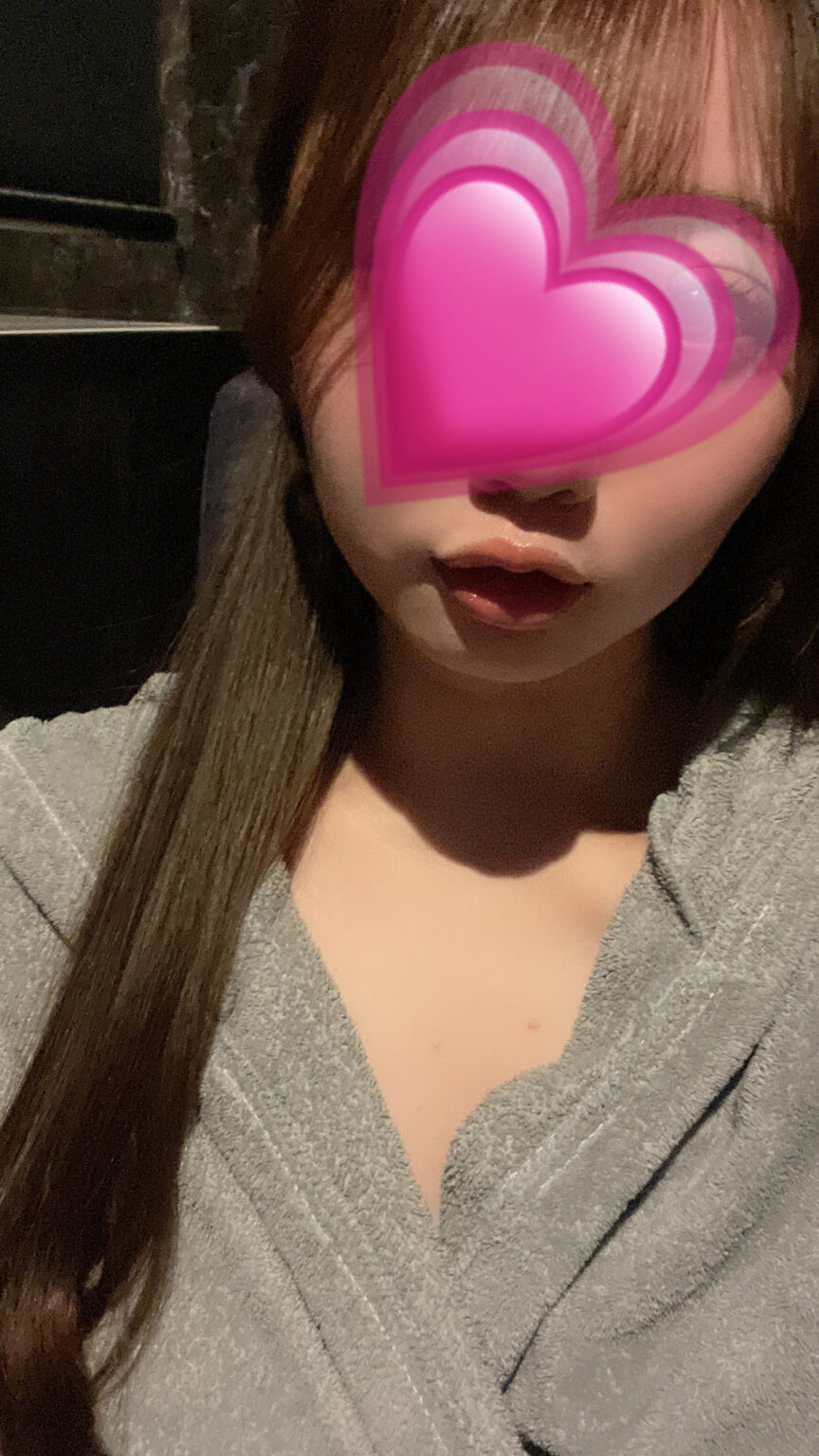 かなめブログ 出勤してます！ - 川崎のセクキャバTHIRD 公式 ｜厳選美女と贅沢な時間を