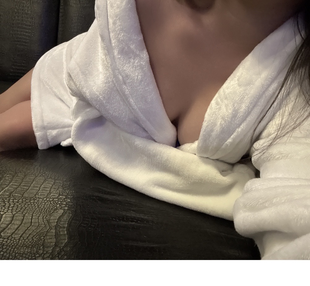 まおブログ ʚ🦉ɞ - 川崎のセクキャバTHIRD 公式 ｜厳選美女と贅沢な時間を