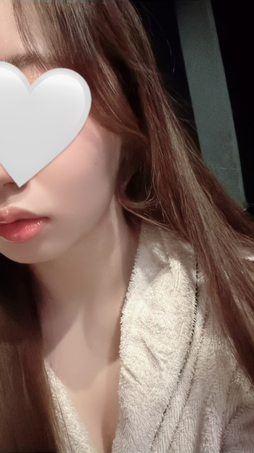 かなめブログ 出勤してます！ - 川崎のセクキャバTHIRD 公式 ｜厳選美女と贅沢な時間を