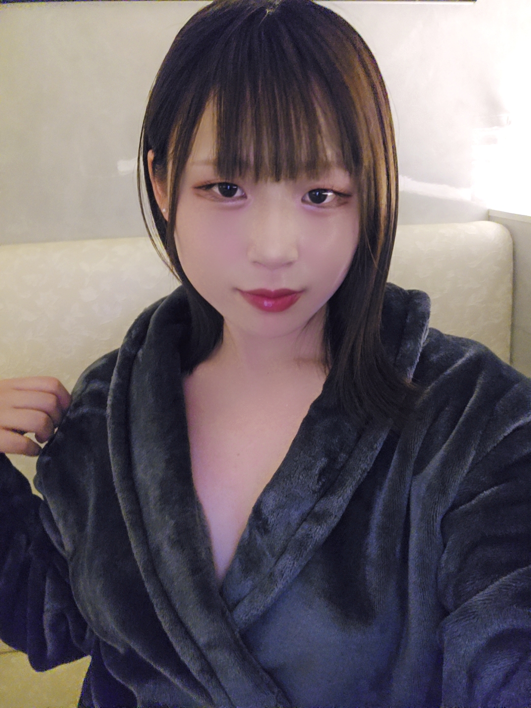 あかねブログ 初出勤 - 川崎のセクキャバTHIRD 公式 ｜厳選美女と贅沢な時間を