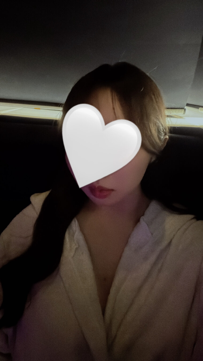 出勤してます! - 川崎のセクキャバTHIRD 公式 |厳選美女と贅沢な時間を