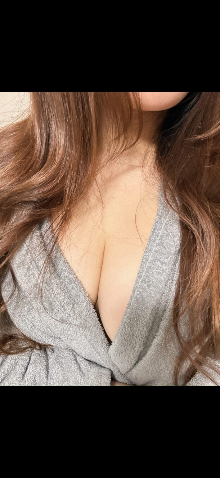 出勤！‪🫶 - 川崎のセクキャバTHIRD 公式 ｜厳選美女と贅沢な時間を
