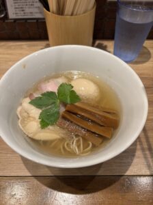 🌙深夜のラーメン🍜🤍