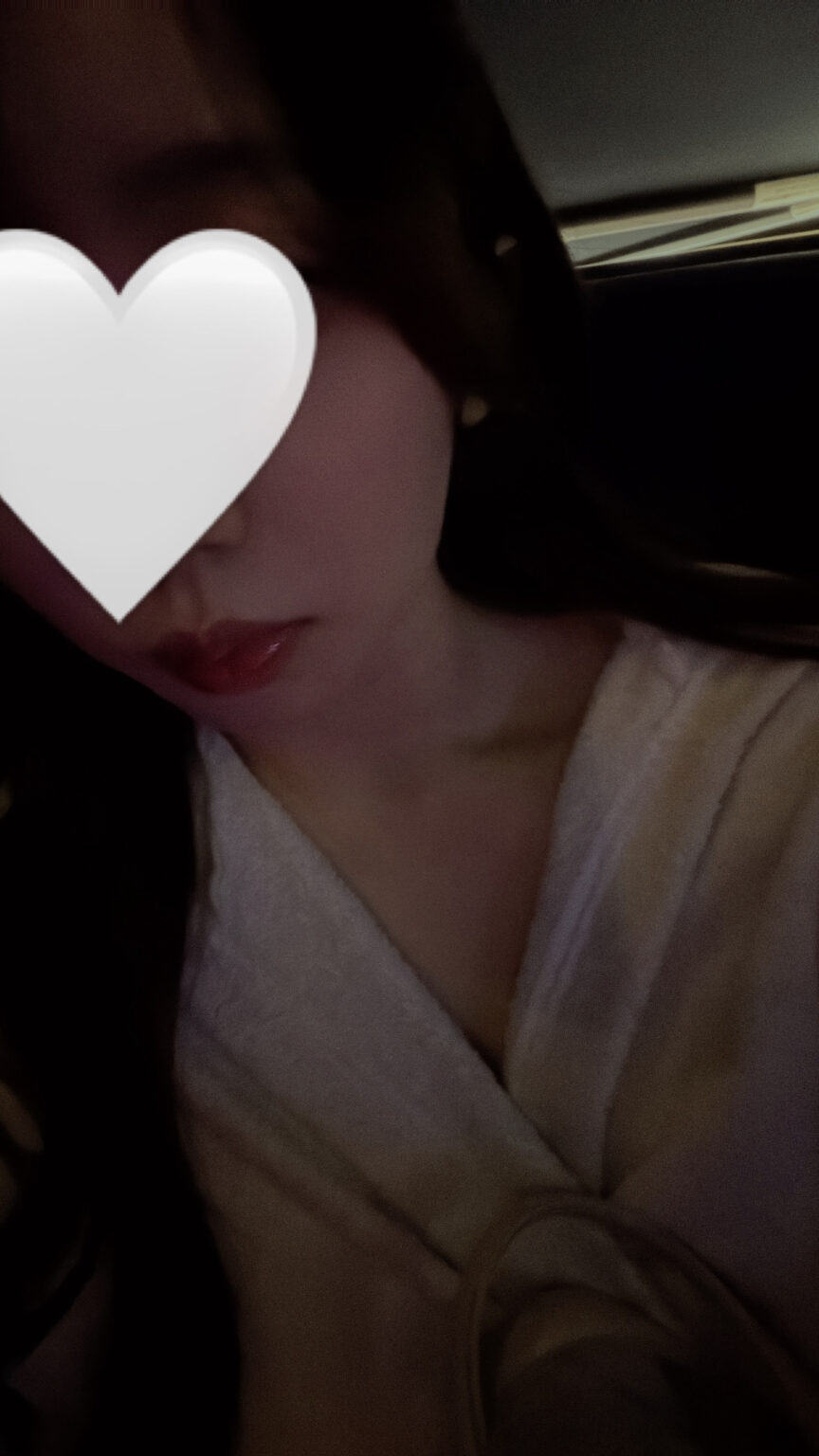 出勤してます！ - 川崎のセクキャバTHIRD 公式 ｜厳選美女と贅沢な時間を